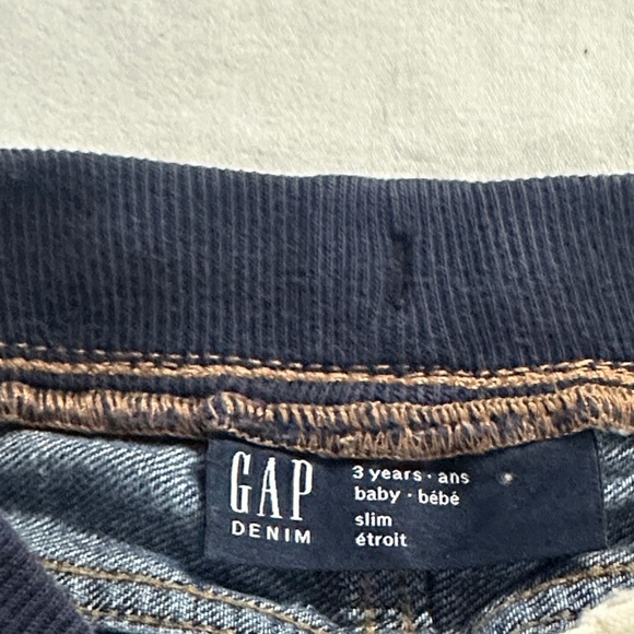 GAP Kids Blue Jeans with Ribbed Elastic Waist - Picture 2 of 2